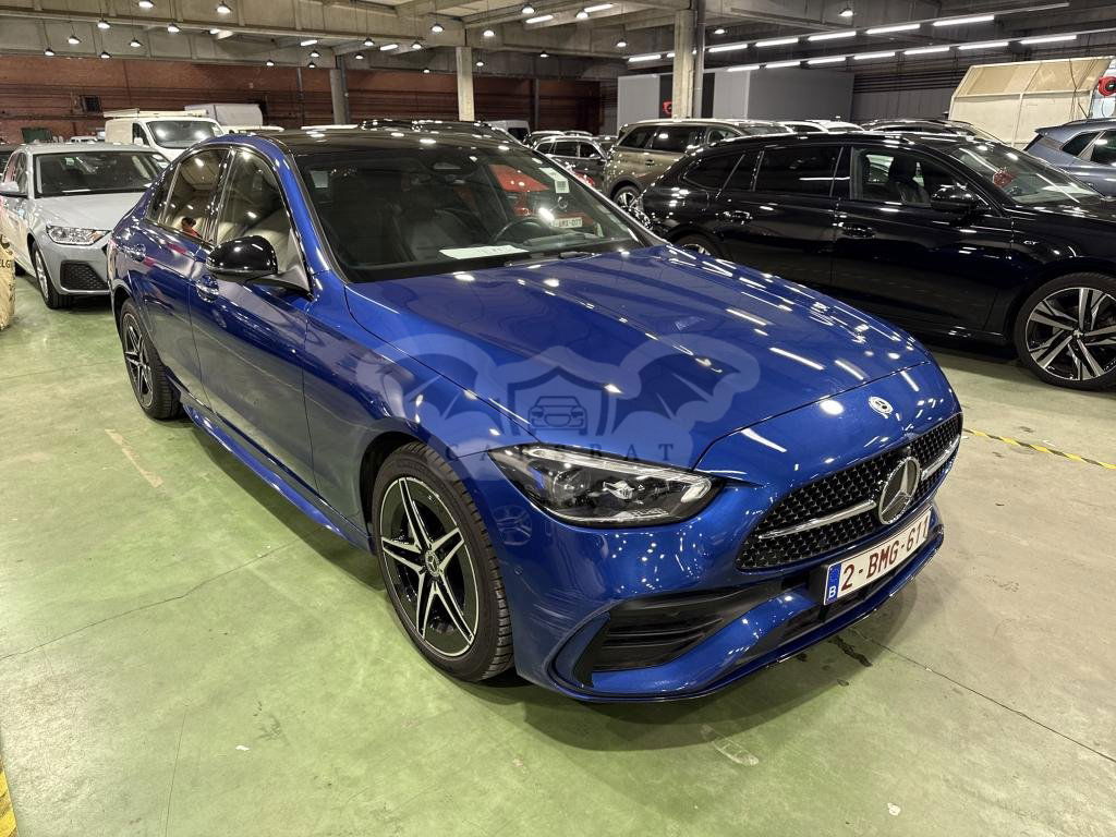 Mercedes-Benz C 300e AMG Line 2022