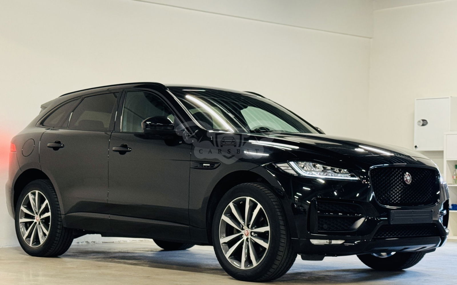 Jaguar F-Pace 2.0d R-Dynamic 2019