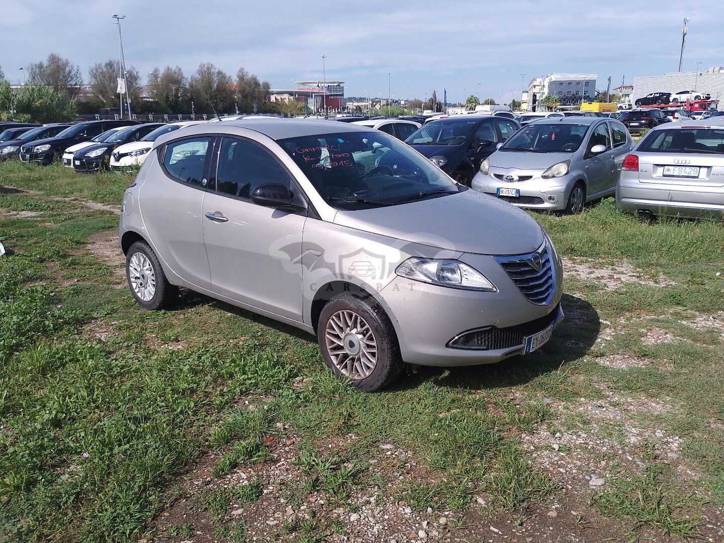 Lancia Ypsilon 0.9 Silver 2015