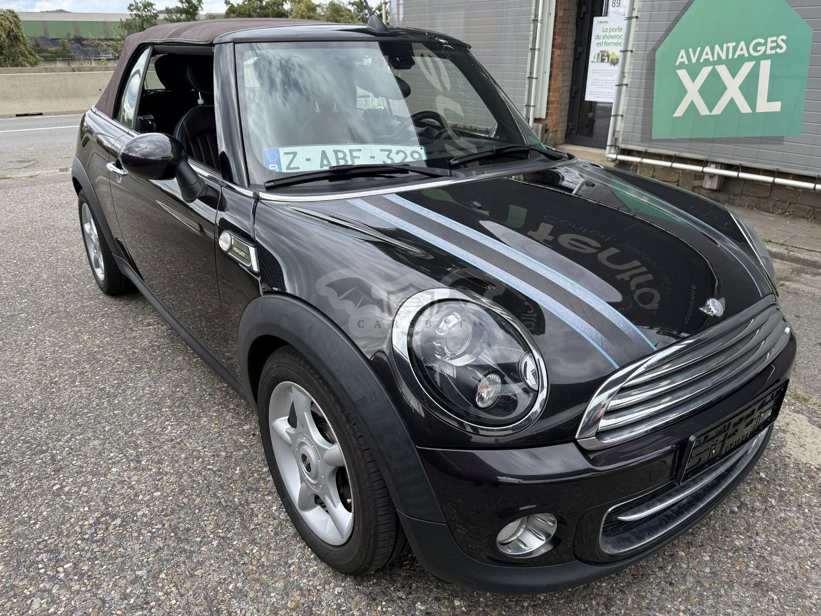 Mini Cabrio Cooper D 1.6 Highgate 2014
