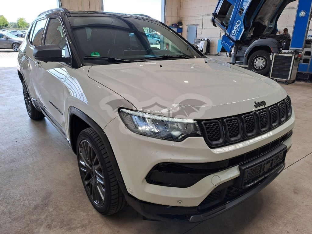 Jeep Compass 80th Anniversary 2021