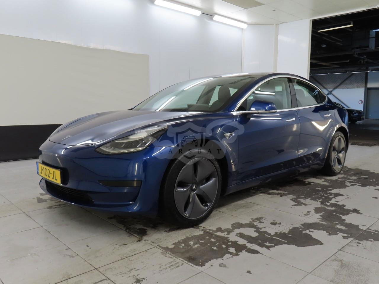 Tesla Model 3 Standard Range Plus 2020