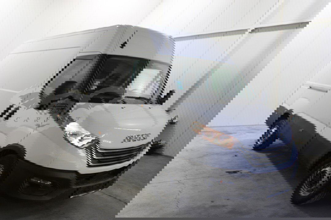 Iveco Daily 2.3 2023