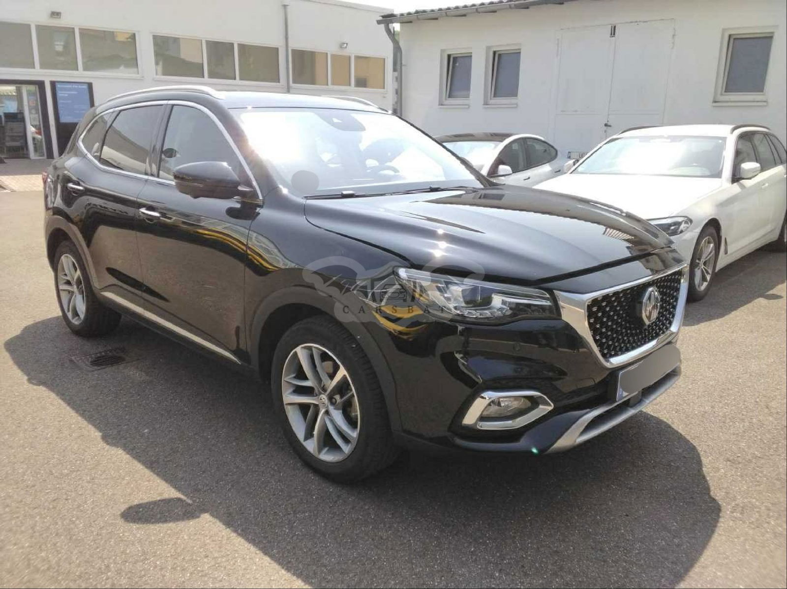 MG EHS Luxury 2022