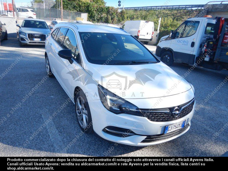 Opel Astra 1.5 CDTI Business 2022