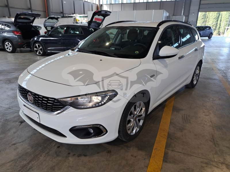 Fiat Tipo 1.6 MultiJet Lounge 2016