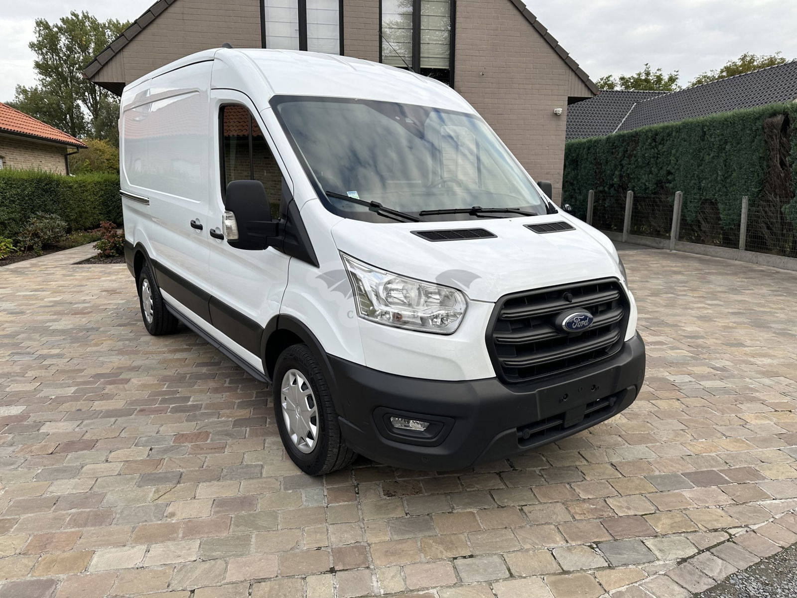 Ford Transit L2H2 2.0 TDCI Trend 2024