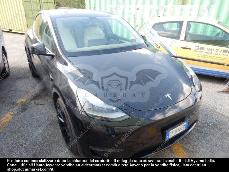 Tesla Model Y Long Range 75 kWh 2023