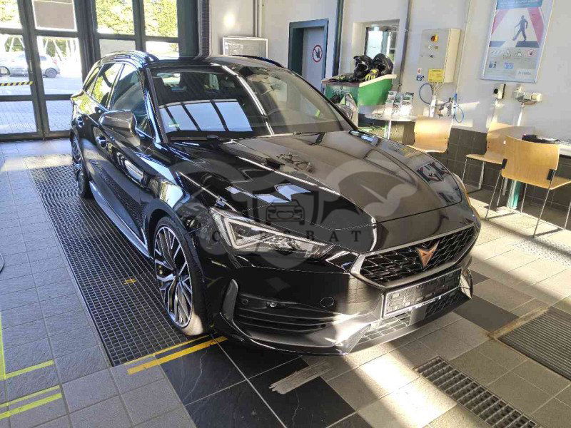 Cupra Leon Sportstourer 2.0 TSI VZ 2021