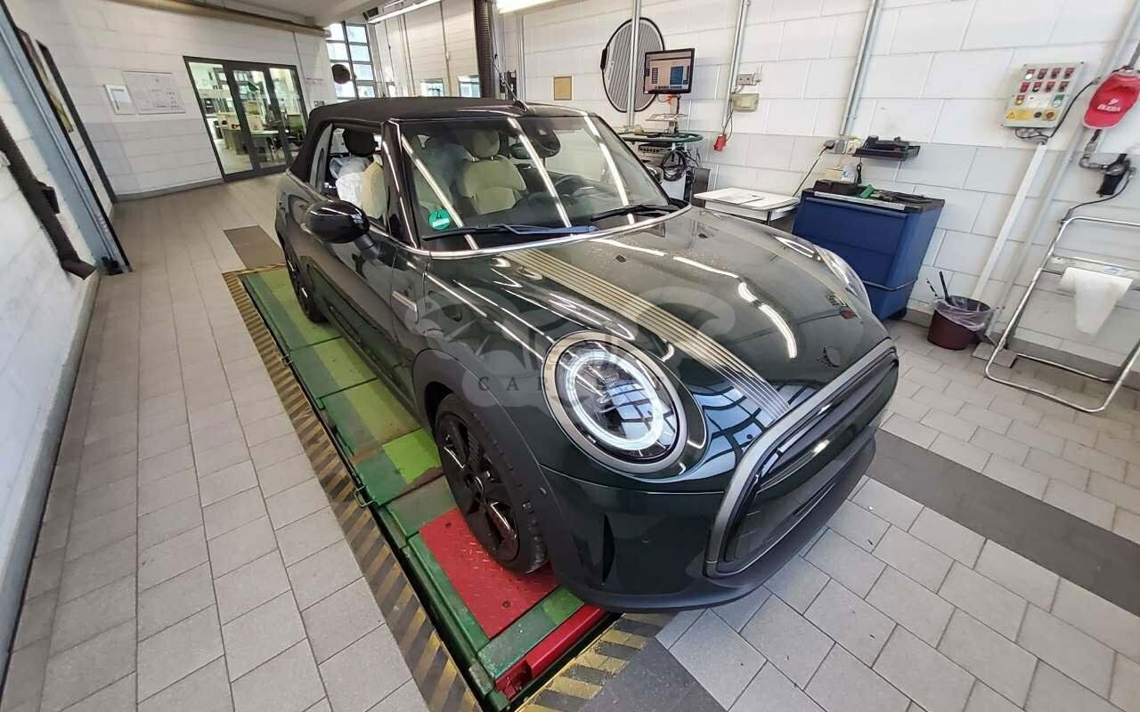 Mini Cabrio Cooper 2023