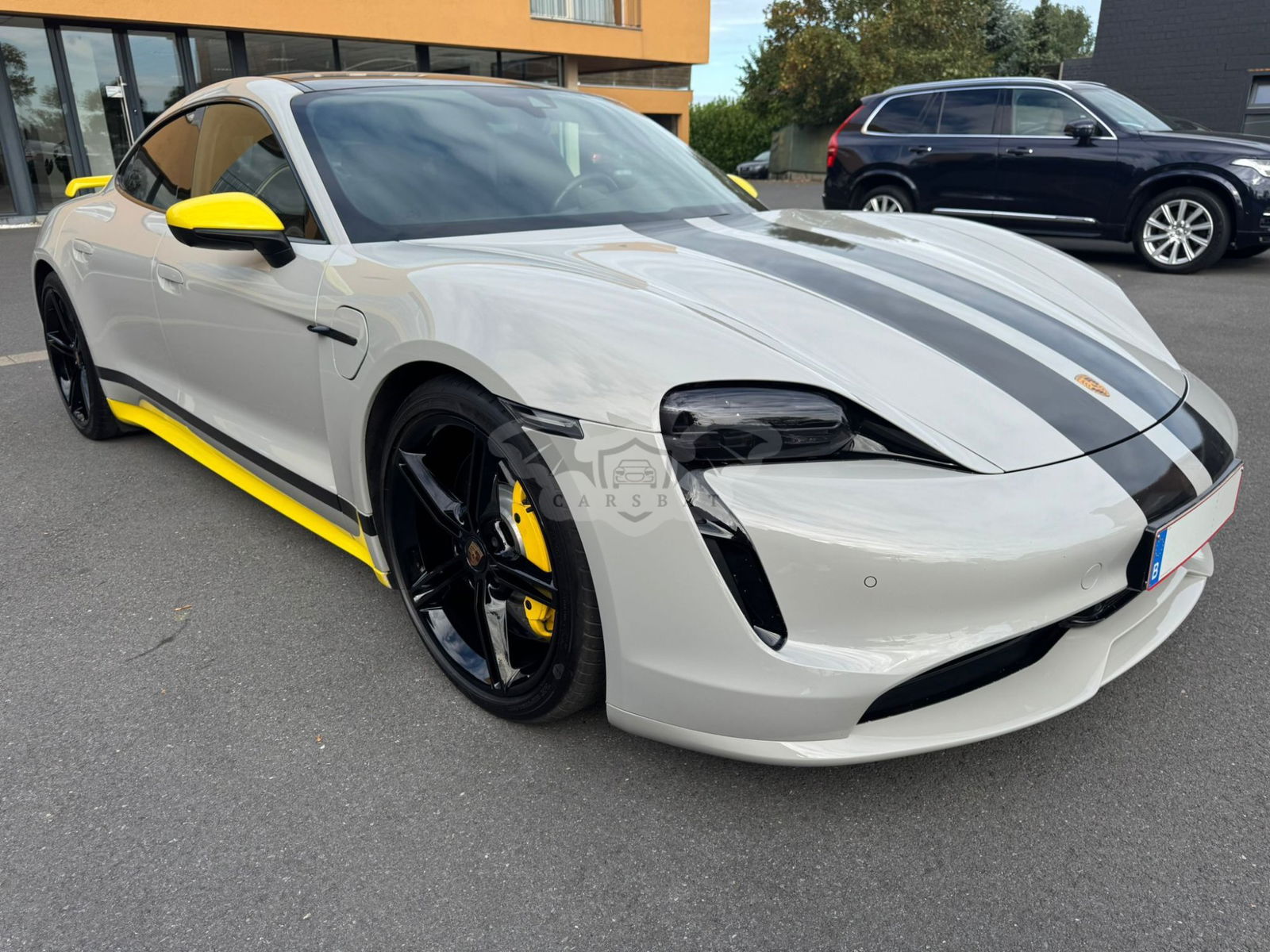 Porsche Taycan 93 kWh 2021