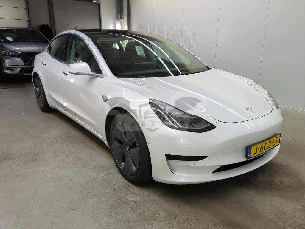 Tesla Model 3 Standard Range Plus 60 kWh 2020