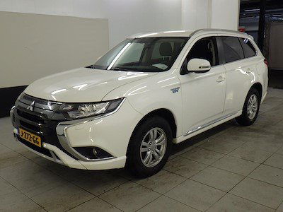 Mitsubishi Outlander 2.4 Pure 2020