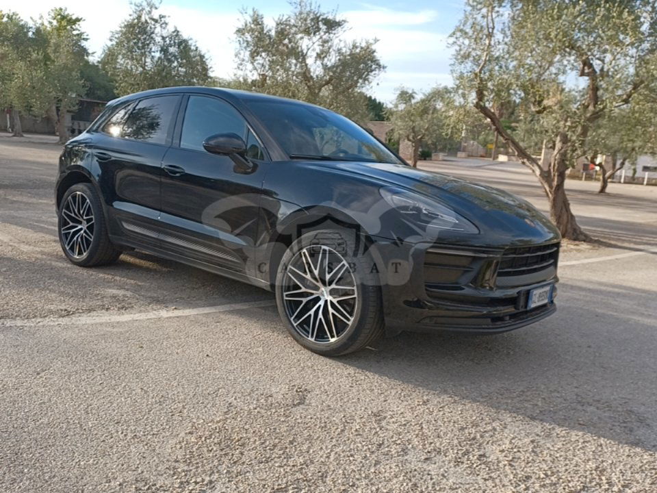 Porsche Macan 2.0 2022