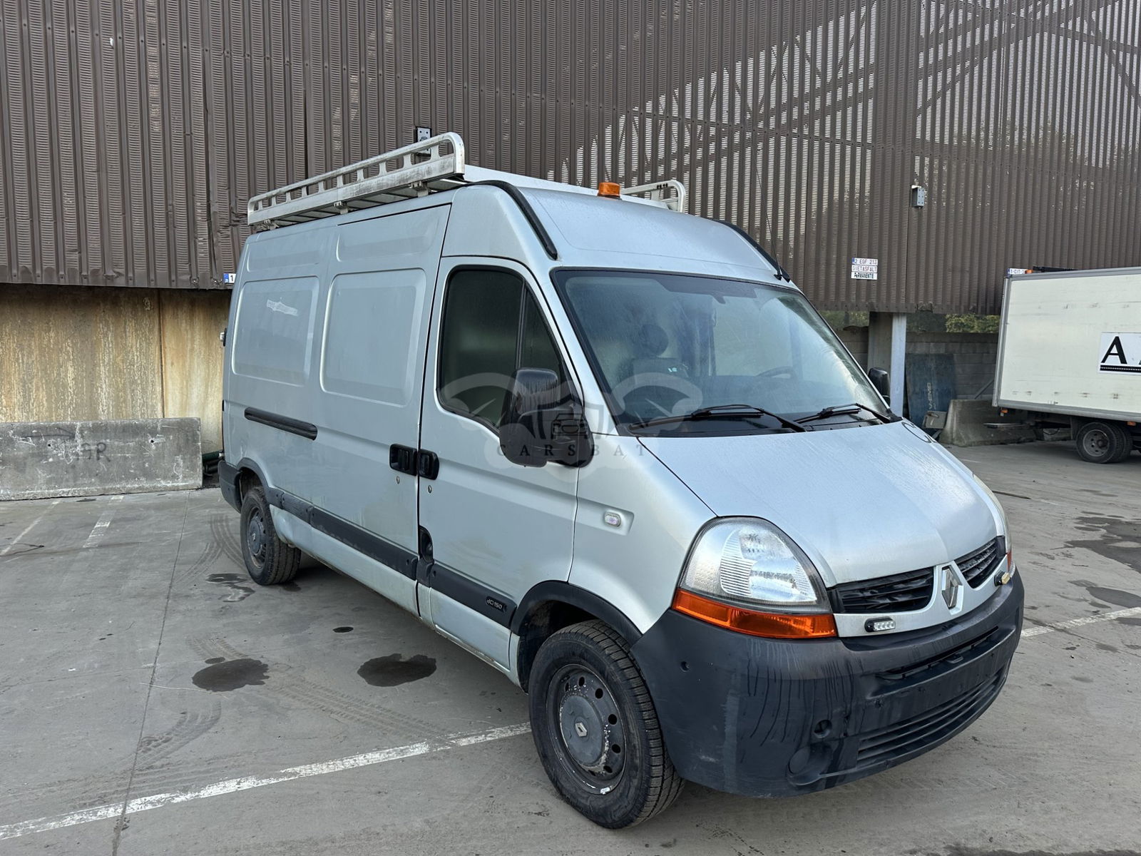 Renault Master L2H2 2.5 DCI 2009