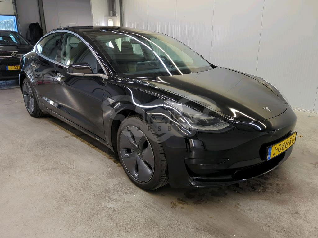Tesla Model 3 Standard Range Plus 60 kWh 2020