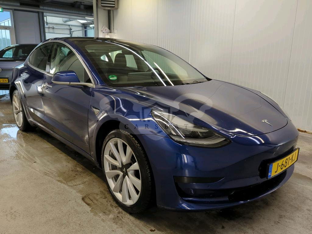 Tesla Model 3 Standard Range Plus 60 kWh 2020