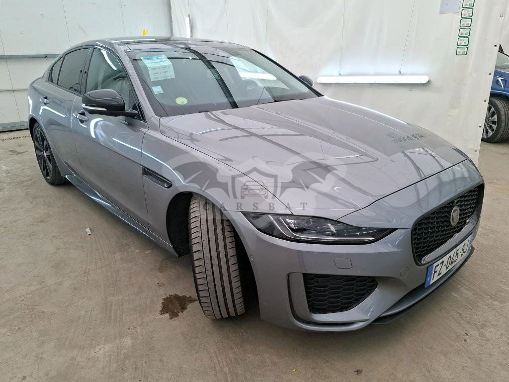 Jaguar XE R-Dynamic Black 2021